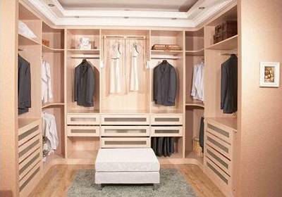 设计功能完善与风格统一的整体衣柜